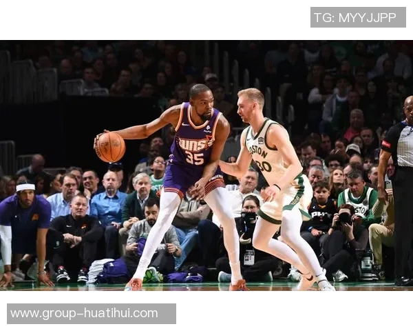 杜兰特评价塔图姆复出前景称其在此阶段表现令人期待