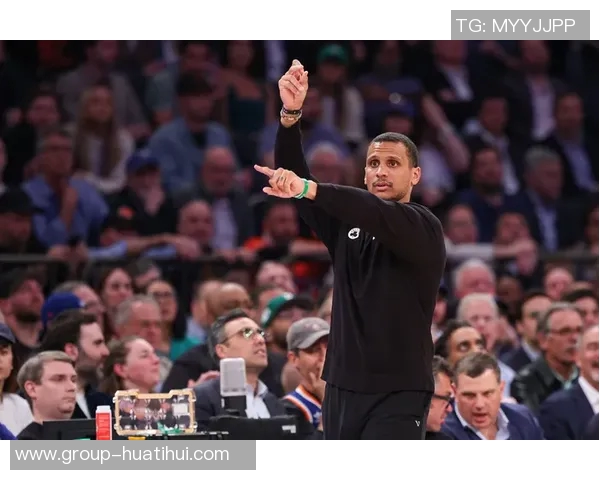 马祖拉怒斥裁判助教卡塞尔劝解遭摔飞引发热议